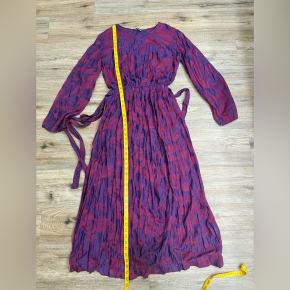 ZARA Wrinkled Jacquard Floral Midi Dress Dark Maroon Cut Out Sz M-L - Picture 10 of 13